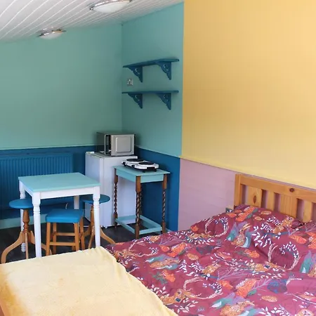 Poplar Lodge, Dee Valley Stays - Cosy Microlodge With Detached Private Shower & Wc Corwen Exterior photo