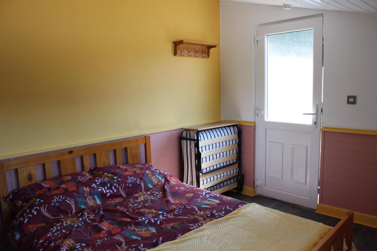 Apartment Poplar Lodge, Dee Valley - Cosy Microlodge With Detached Private Shower & Wc *